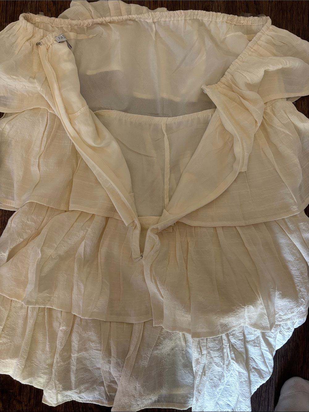 Fashion Nova Cream Off Shoulder Tiered Ruffle Mini Dress S - Picture 5 of 7